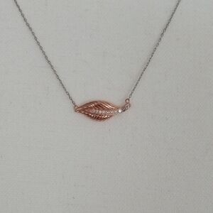 Rose Gold Leaf Pendant Necklace